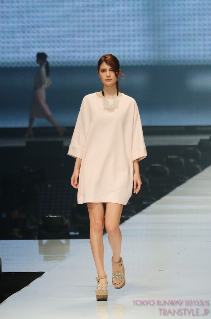 TOKYORUNWAY2015SS-075